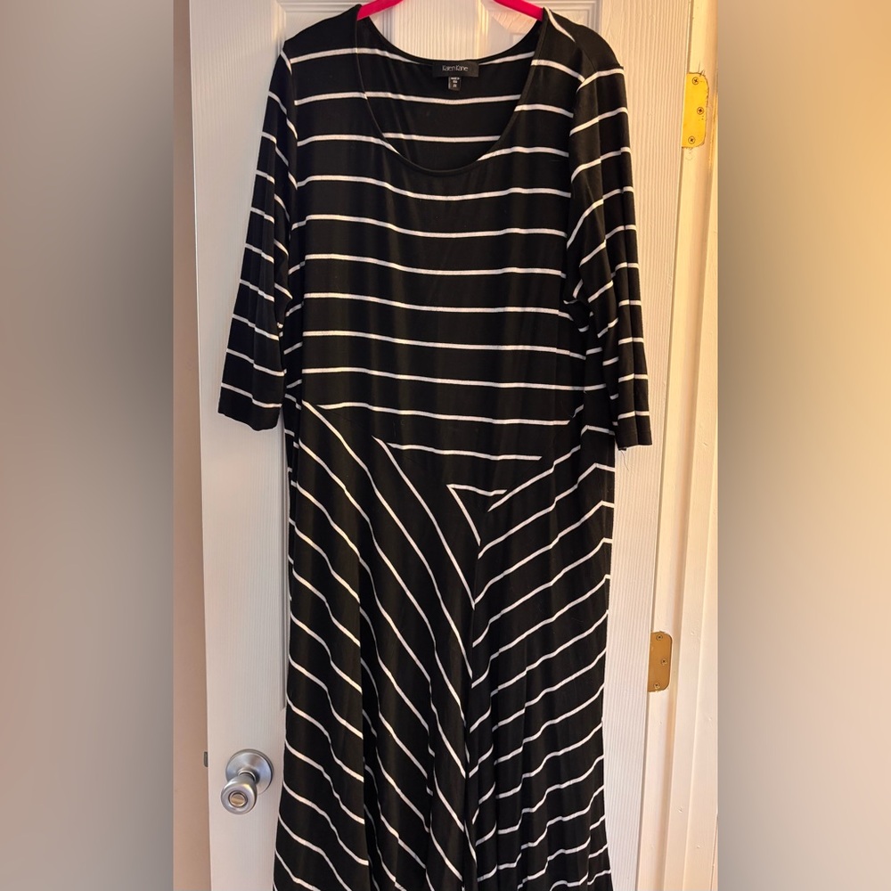 Karen Kane Black and White Asymmetrical Dress 2X
